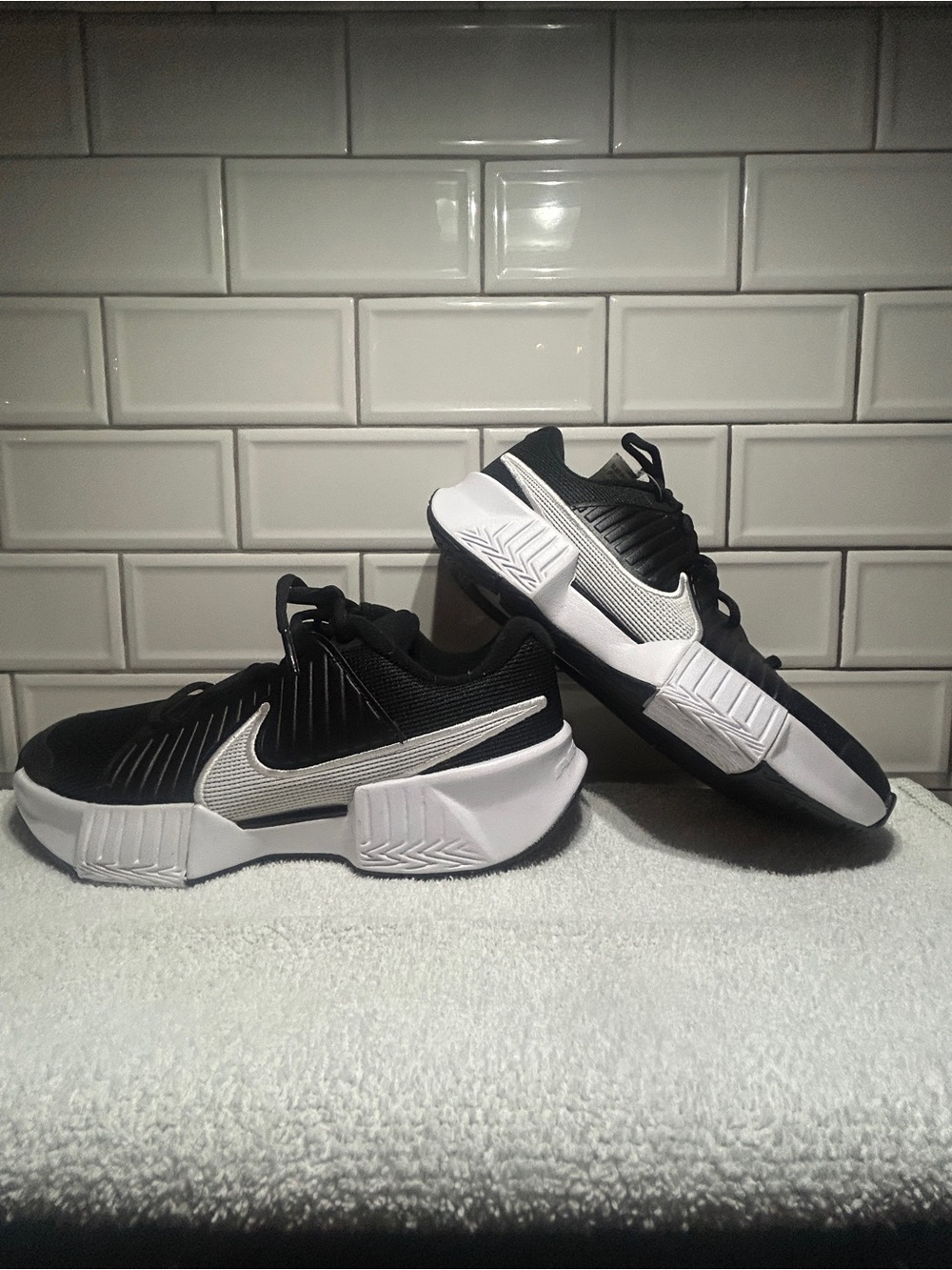 NIB Nike Women’s 7.5 GP Challenge Pro Hard Court Tennis Shoes Black FB3146-00